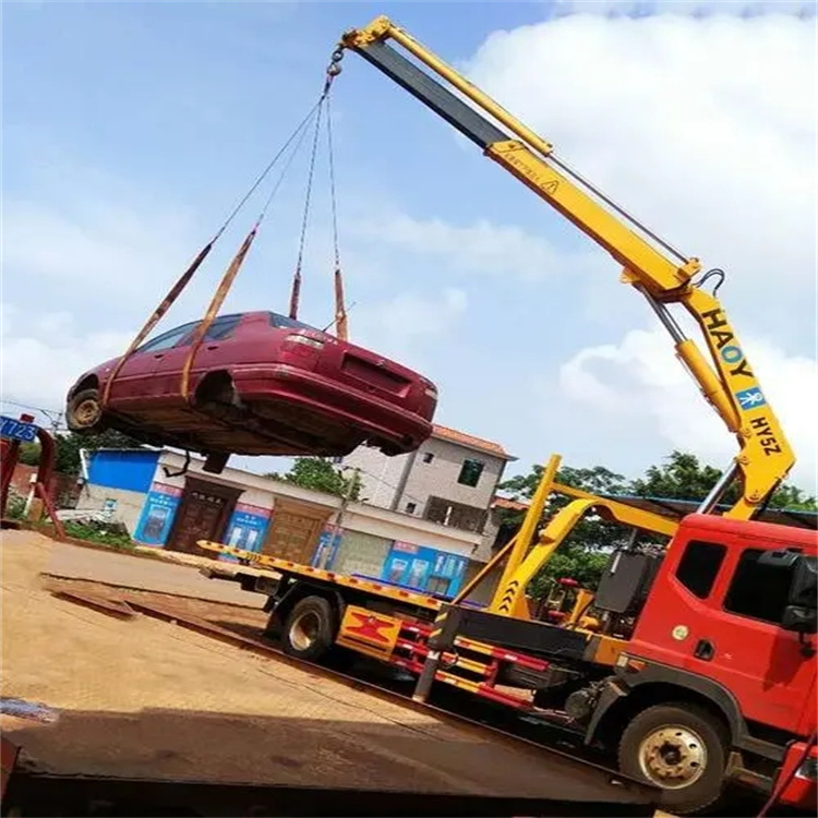 广平县吊车吊汽车的正确方法